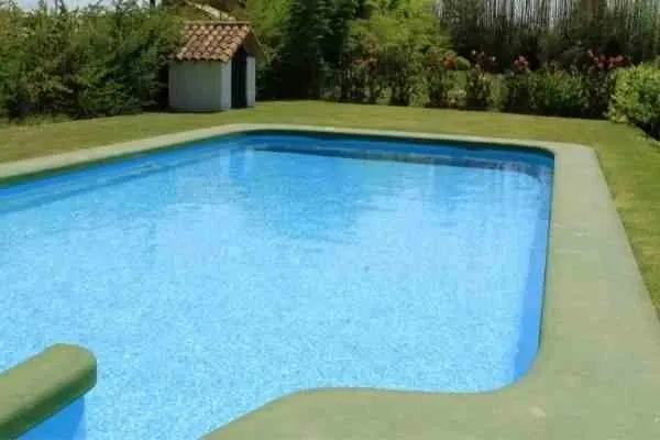 Luxury swimming pool installation 